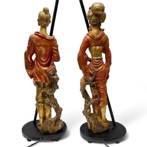 Vintage Set of Gilt Asian Figures with Fabric Tassel Umbrella Shades Lamps AS IS - Picture 5 of 13